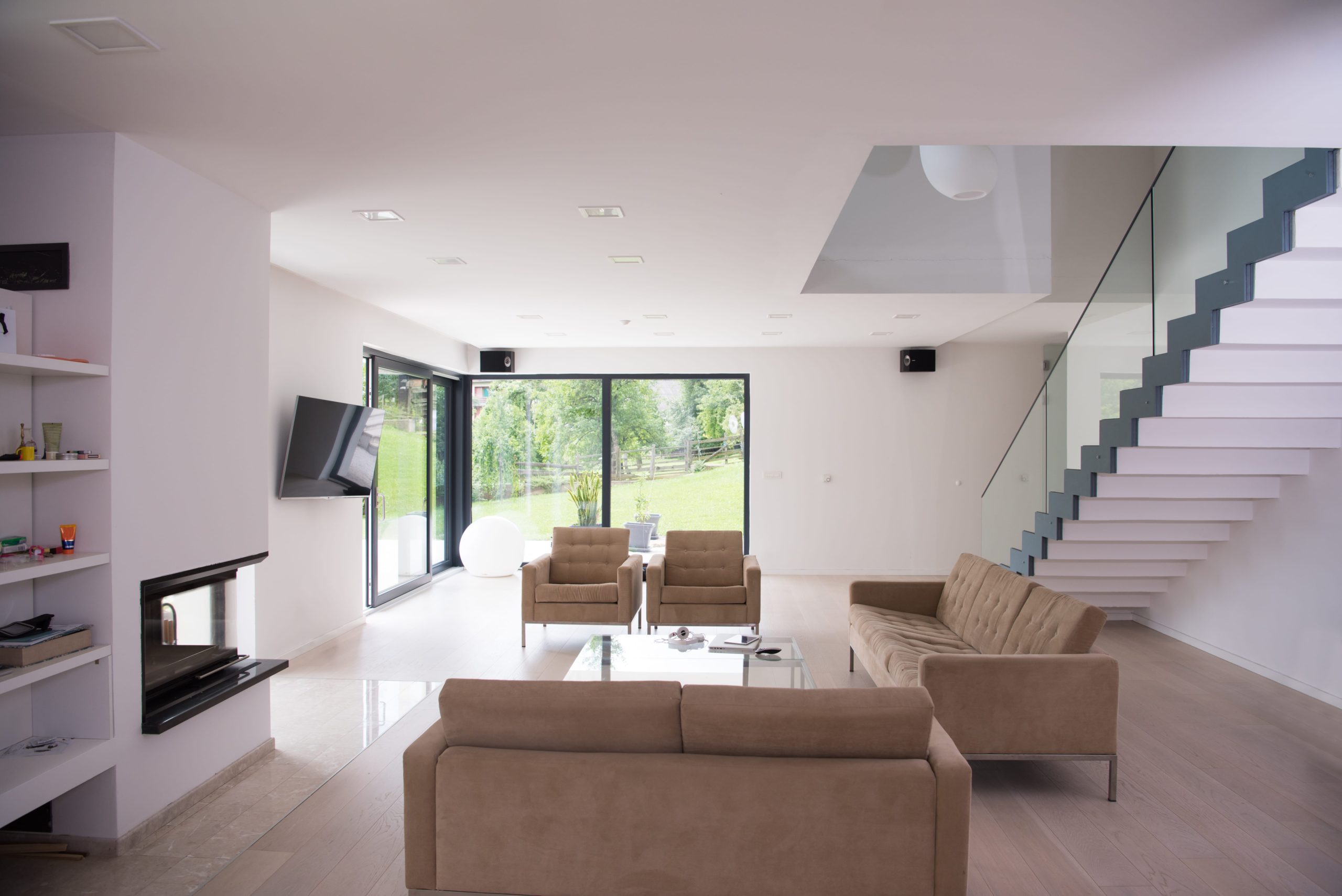 Why Aerothermal is the next step in renewable energy 10 luxury living room PZEJM3D min 1 scaled
